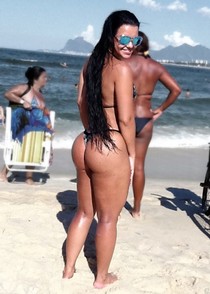 Tempting black girl posing