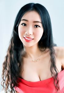 Very hot babe Cayenne